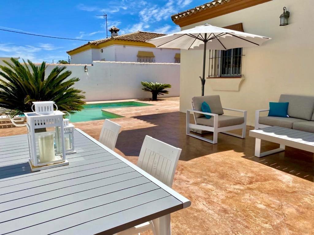 Coral Villa Chiclana de la Frontera Esterno foto